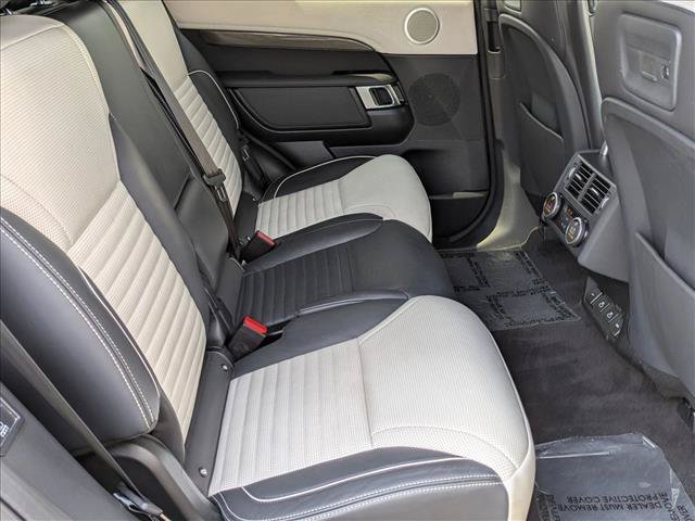 Used 2021 Land Rover Discovery HSE R-Dynamic AWD/4WD image 23