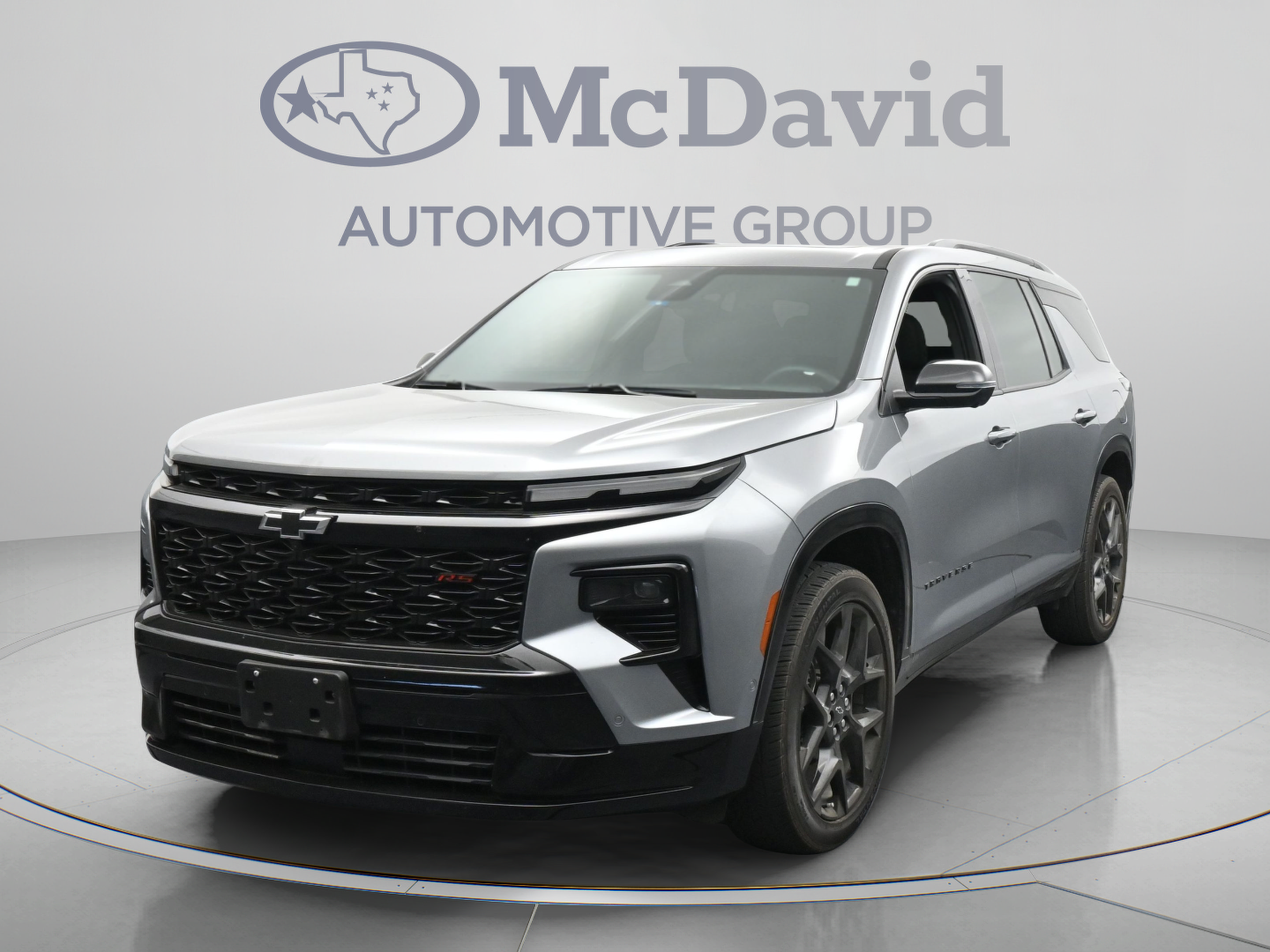 Used 2024 Chevrolet Traverse RS FWD image 4