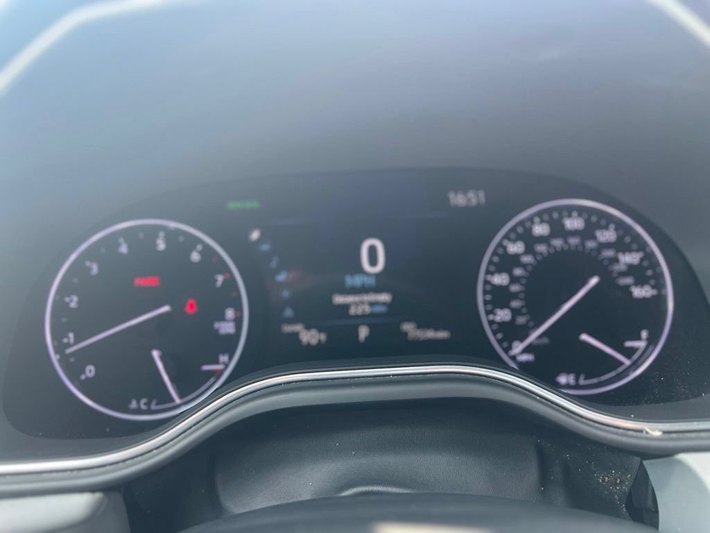 Used 2020 Toyota Avalon Limited FWD image 11