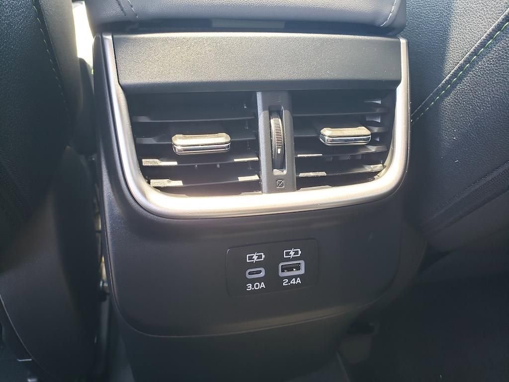 Used 2024 Subaru Outback Onyx Edition AWD/4WD image 13