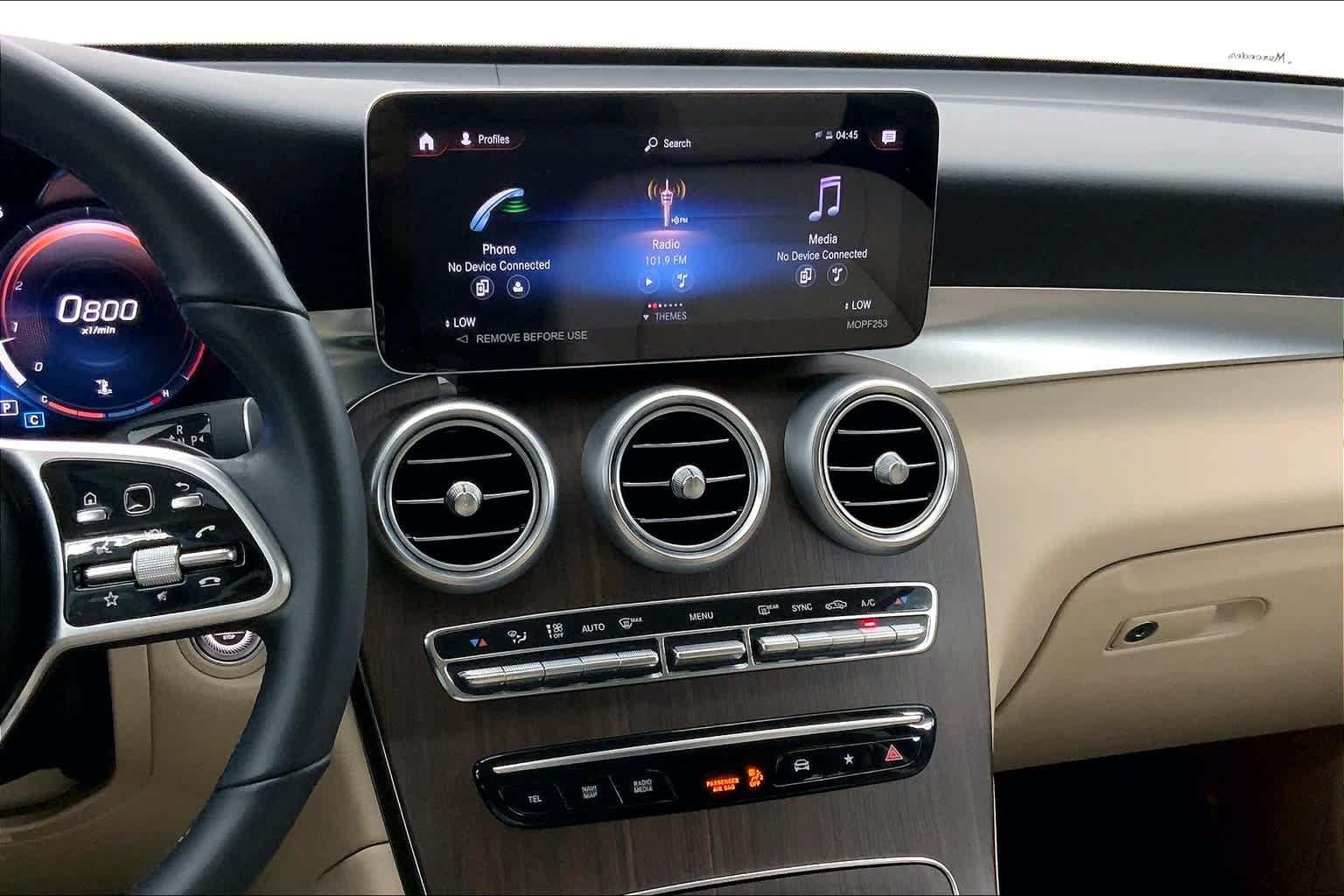 Certified 2022 Mercedes-Benz GLC 300 image 5