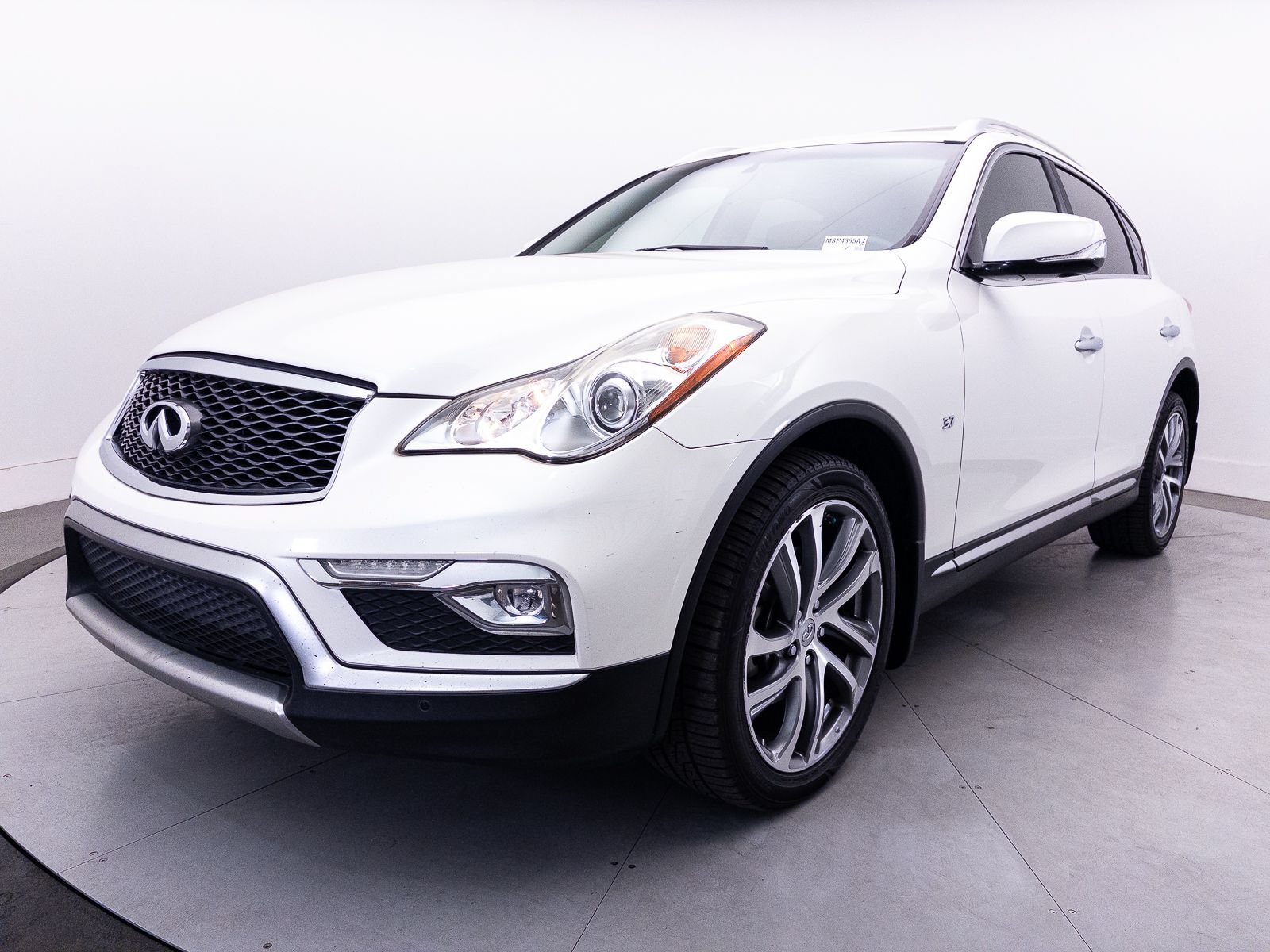 Used 2017 INFINITI QX50 2WD w/ Deluxe Touring Package image 9