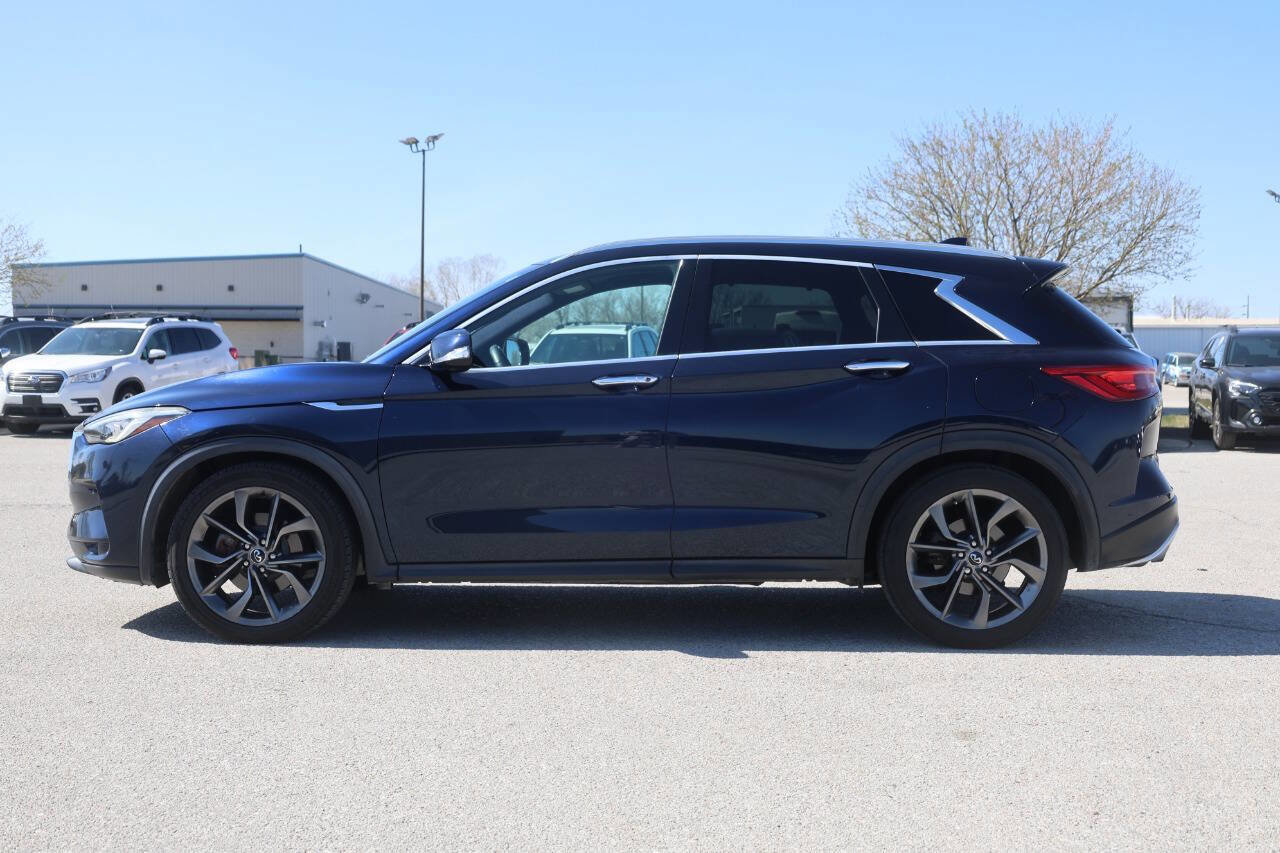 Used 2019 INFINITI QX50 Essential w/ Sensory Package AWD/4WD image 8