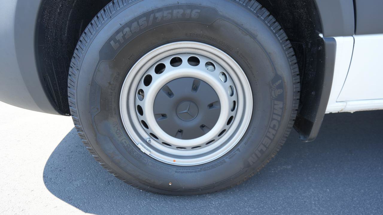New 2026 Mercedes-Benz Sprinter 2500 image 25
