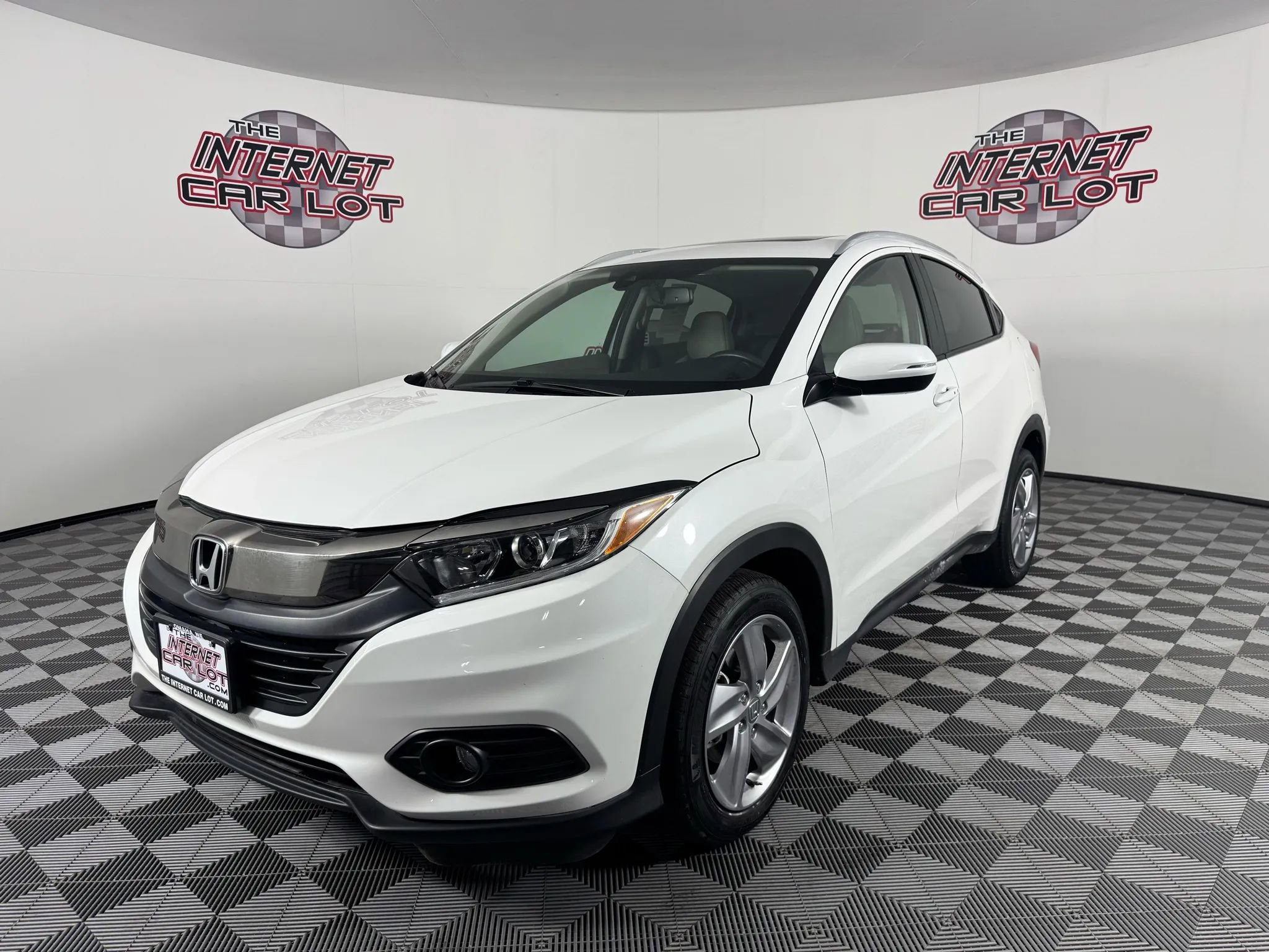 Used 2022 Honda HR-V EX-L image 3