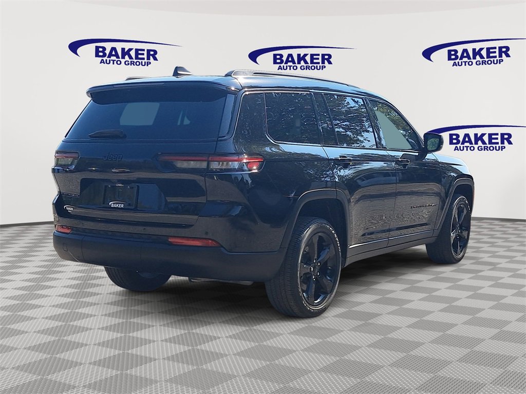 Used 2024 Jeep Grand Cherokee L Altitude image 3