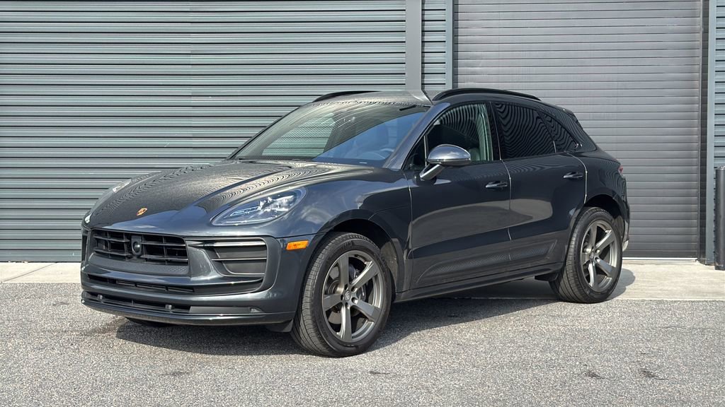 Certified 2023 Porsche Macan