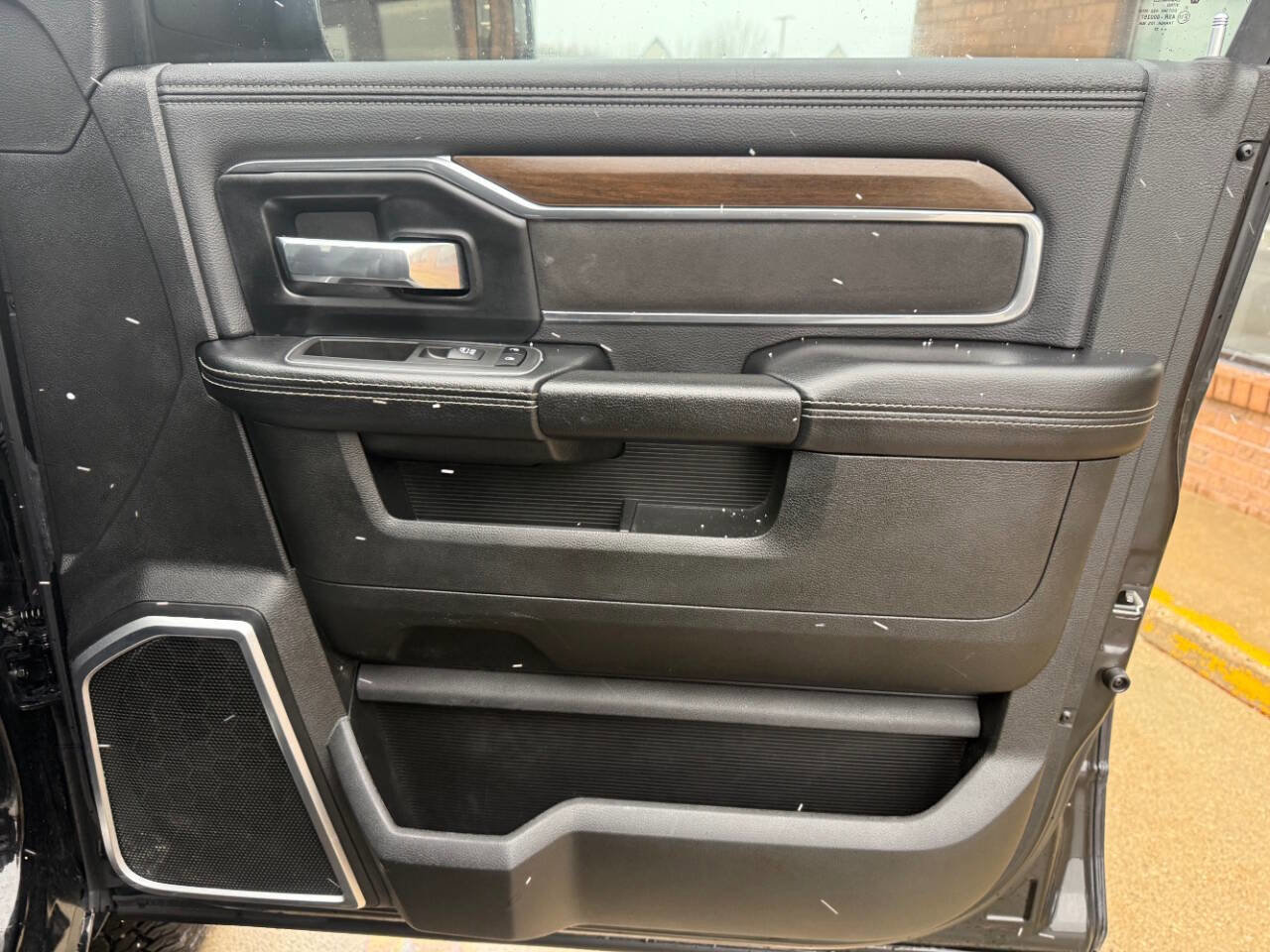 Used 2022 RAM 2500 Laramie image 29