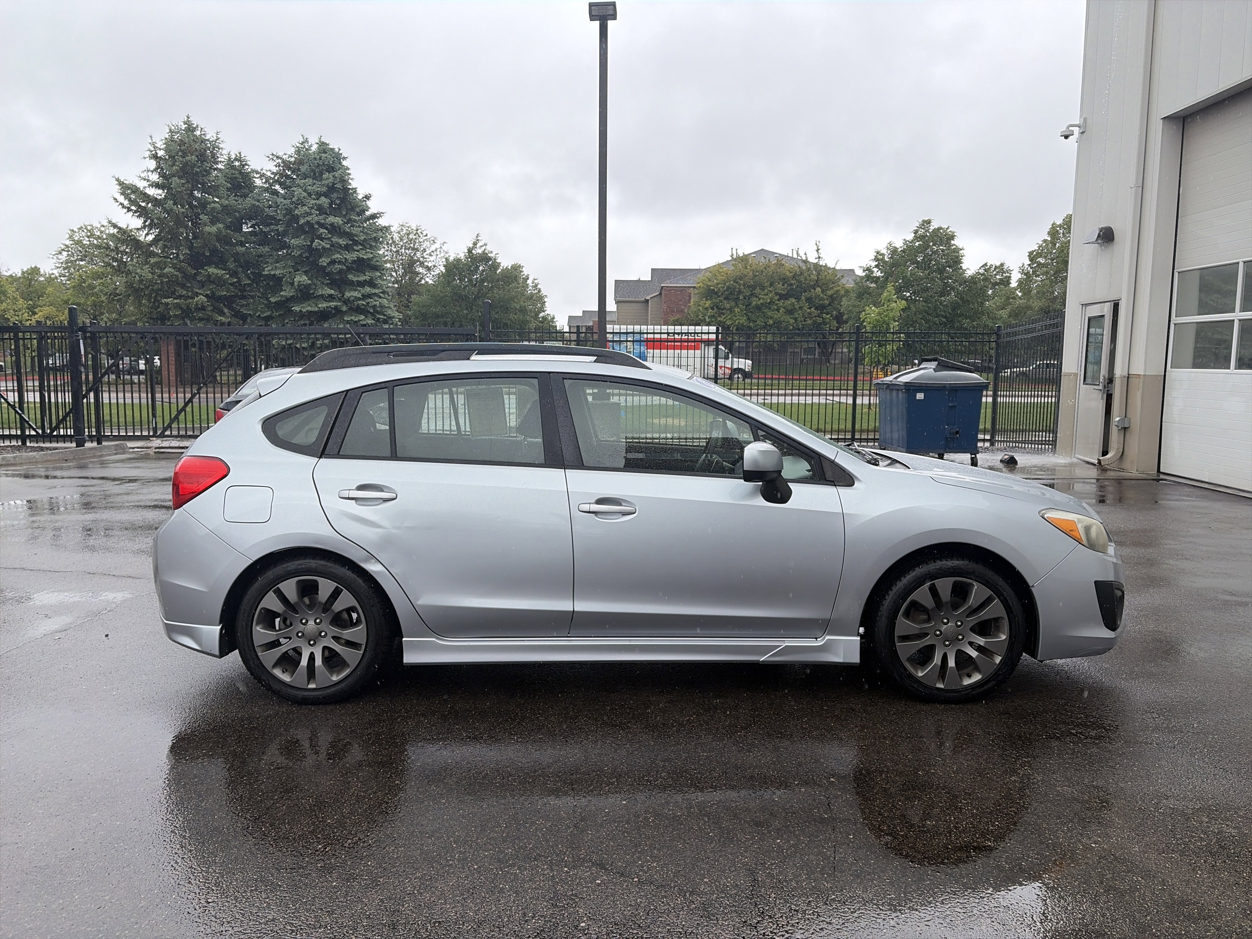 Used 2012 Subaru Impreza 2.0i Sport Premium w/ Popular Pkg 1 AWD/4WD image 4