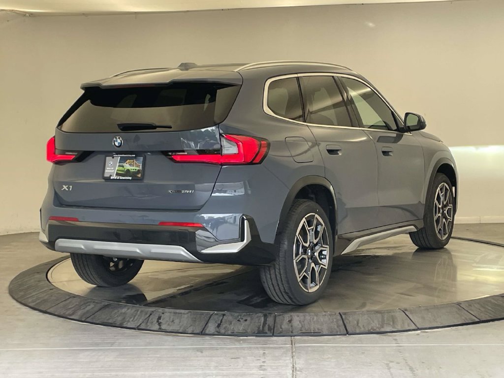 New 2027 BMW X1 xDrive28i w/ Convenience Package AWD/4WD image 5