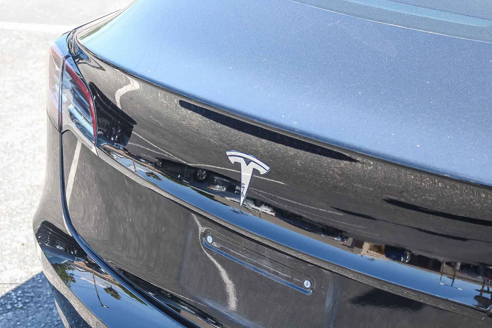 Used 2020 Tesla Model 3 Standard Range Plus RWD image 9