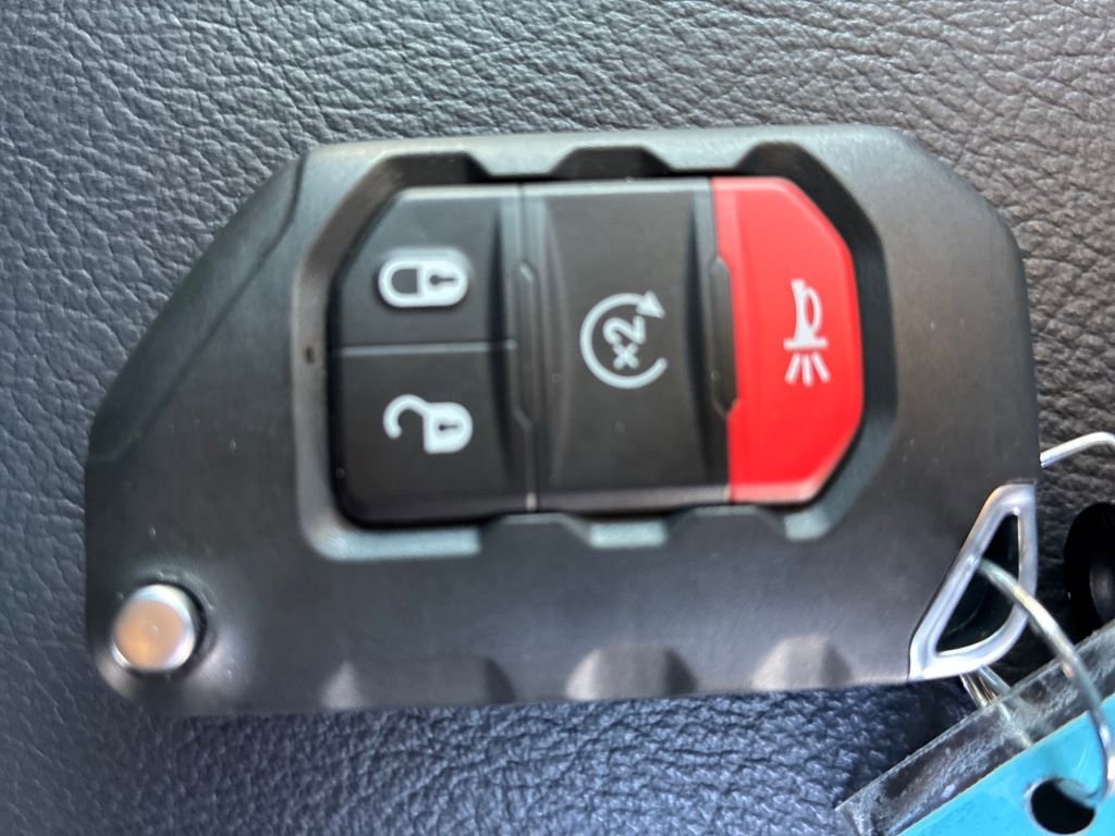 New 2025 Jeep Wrangler Sahara image 29