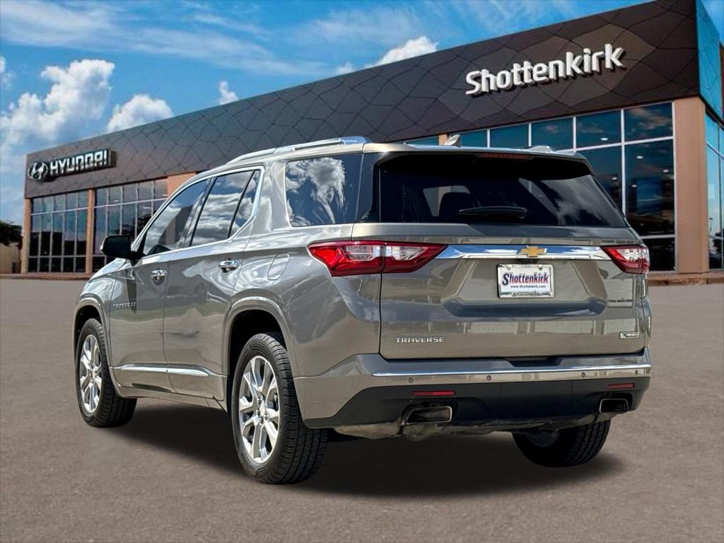 Used 2018 Chevrolet Traverse Premier w/ Driver Confidence II Package image 8