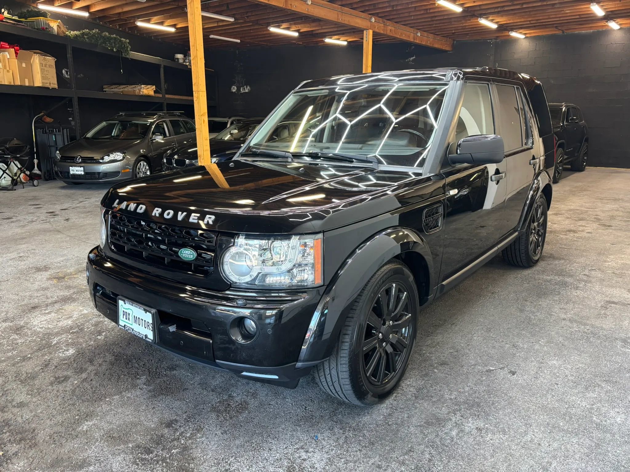 Used 2013 Land Rover LR4 HSE AWD/4WD image 4