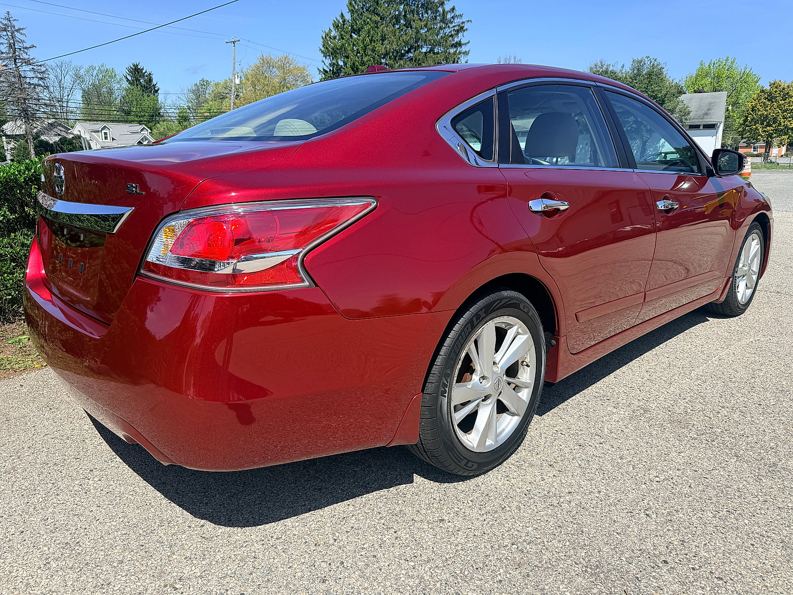 Used 2015 Nissan Altima 2.5 SL w/ Technology Package FWD image 4