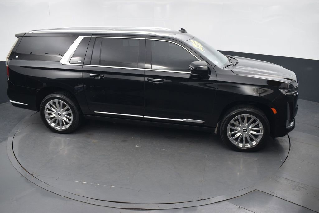 Used 2023 Cadillac Escalade ESV Premium Luxury w/ Performance Package image 49