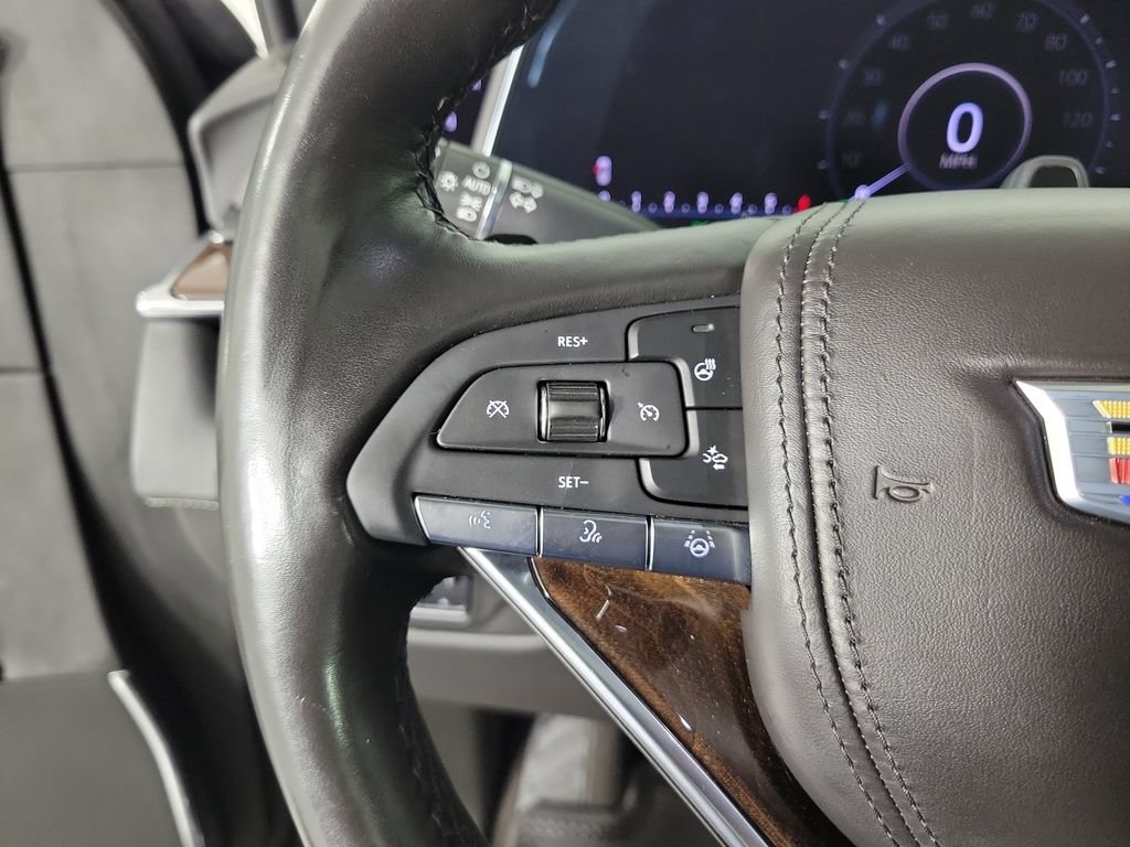 Certified 2022 Cadillac Escalade ESV Premium Luxury Platinum AWD/4WD image 23
