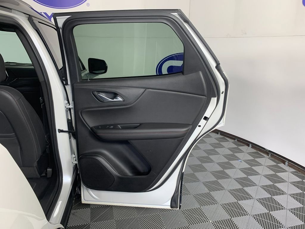 Used 2022 Chevrolet Blazer RS w/ Enhanced Convenience Package AWD/4WD image 37