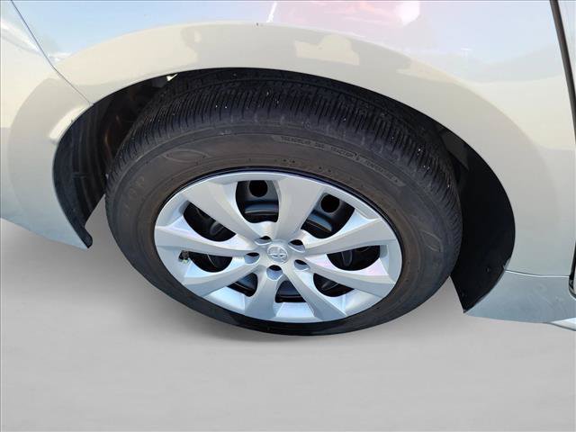 Used 2023 Toyota Corolla LE FWD image 11