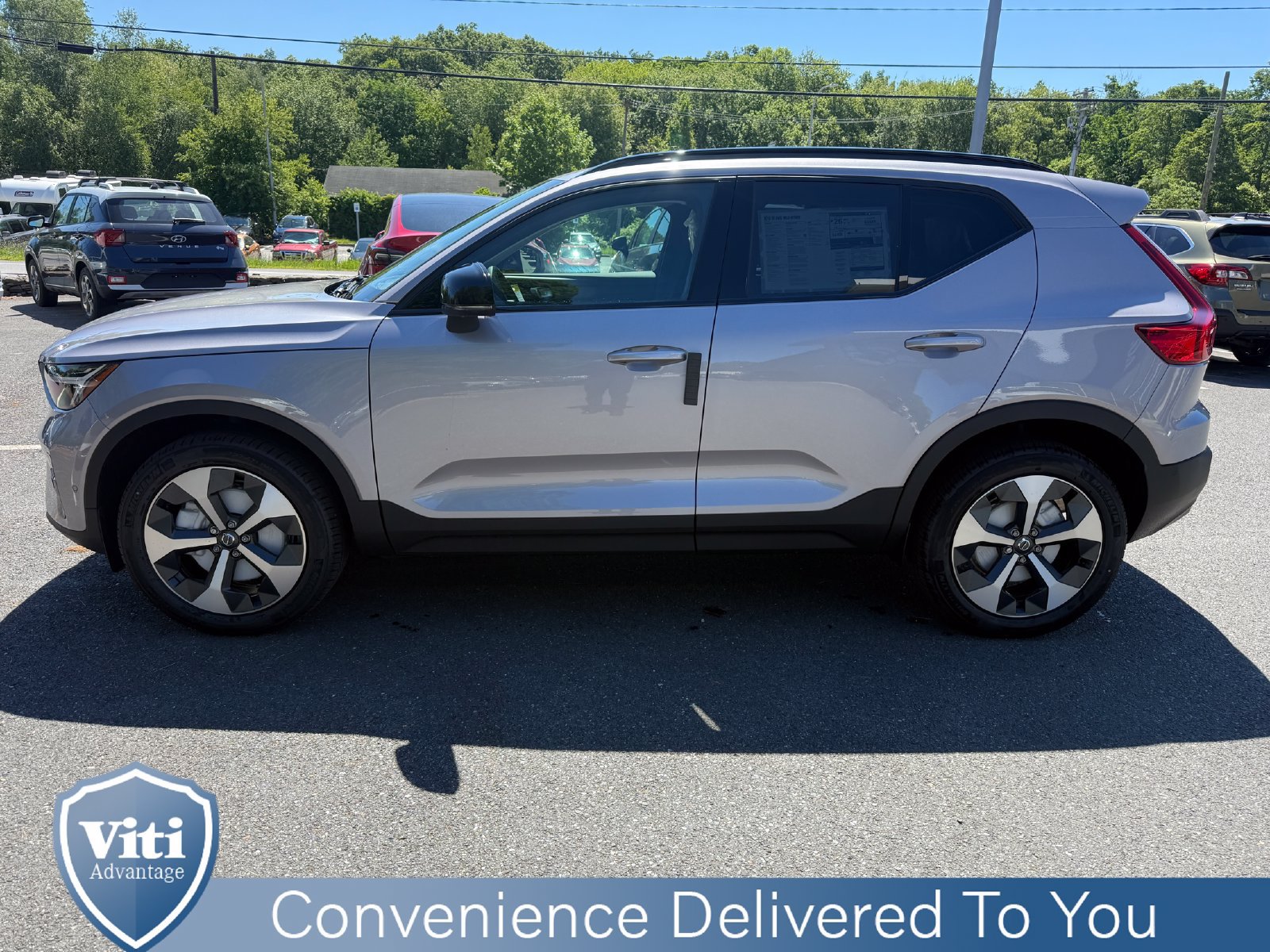 New 2026 Volvo XC40 B5 Plus w/ Protection Package Premier AWD/4WD image 5