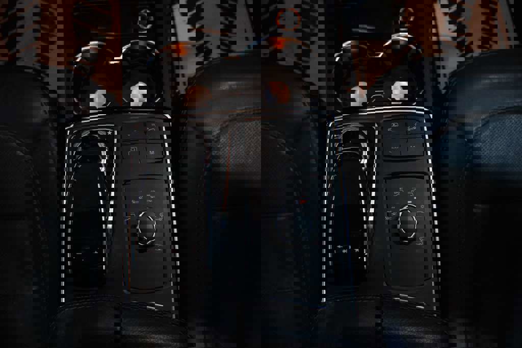 Used 2018 Mercedes-Benz GLS 550 4MATIC w/ Driver Assistance Package image 34