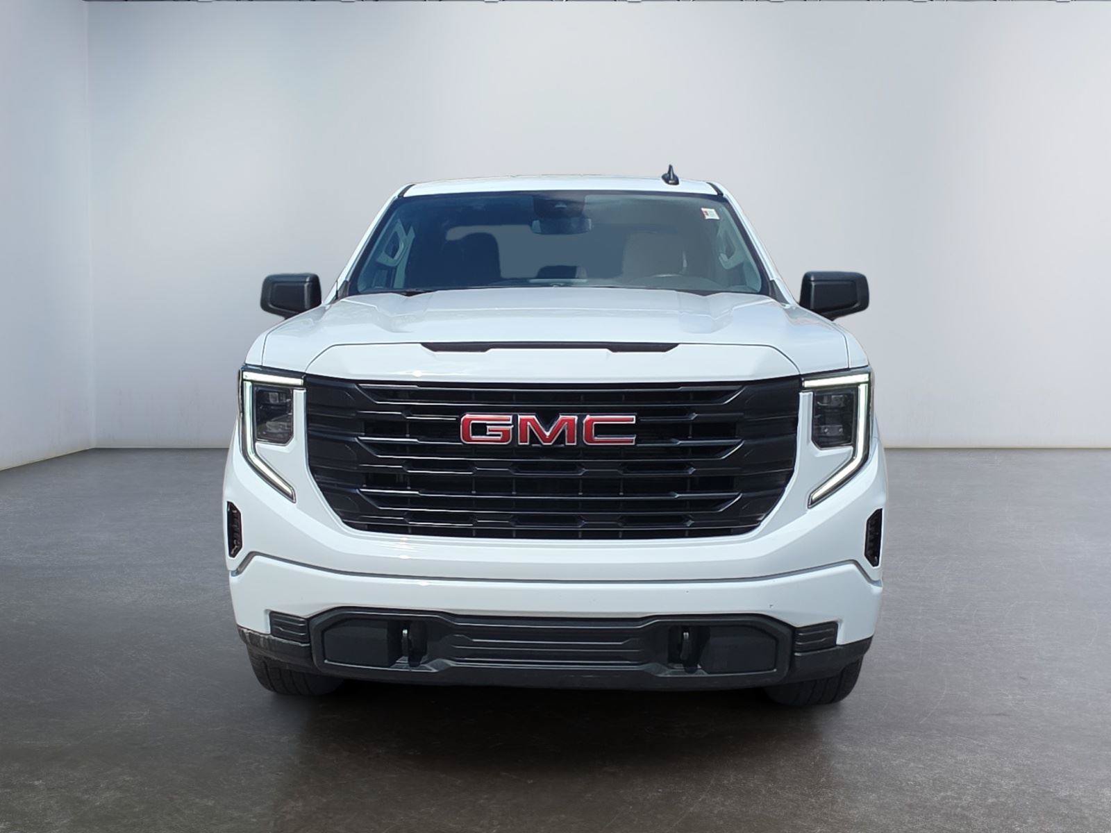 Used 2024 GMC Sierra 1500 Pro w/ Graphite Edition AWD/4WD image 8