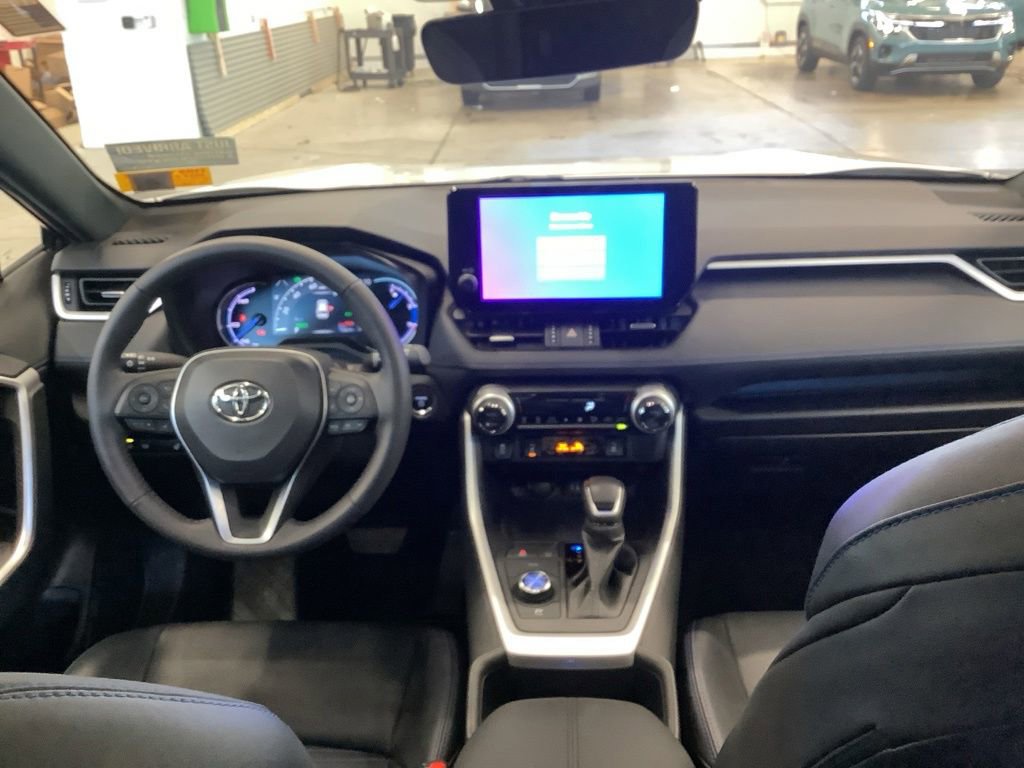 Used 2024 Toyota RAV4 XSE w/ Weather Package AWD/4WD image 21