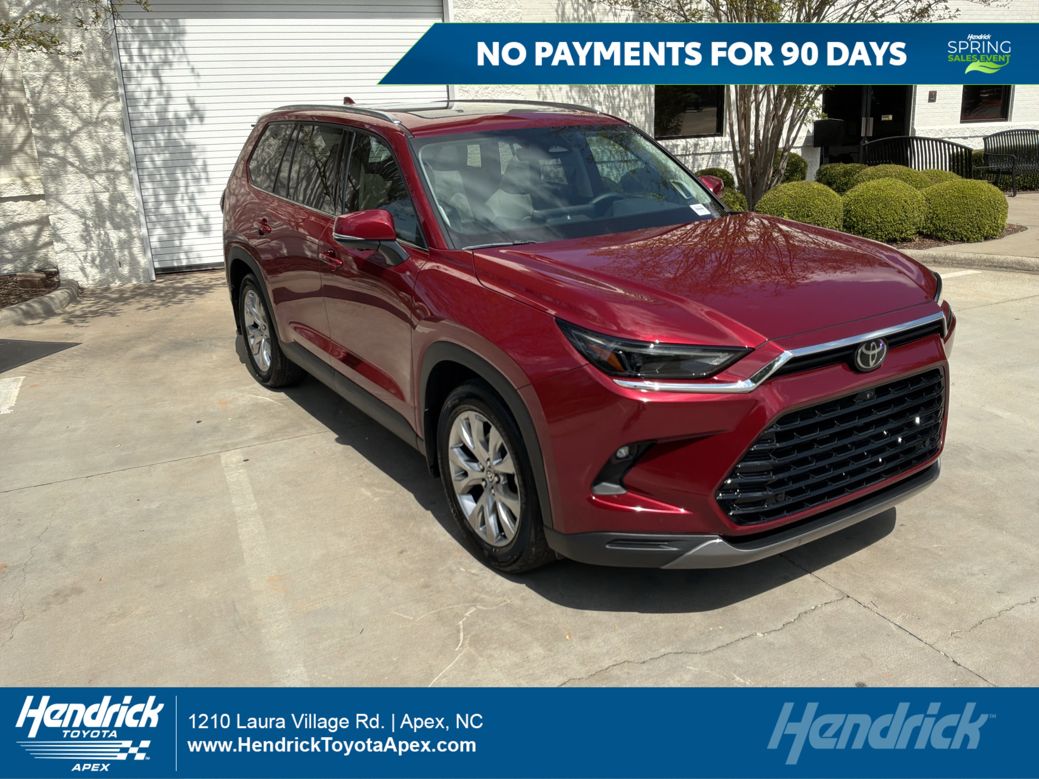 Used 2025 Toyota Grand Highlander FWD image 1