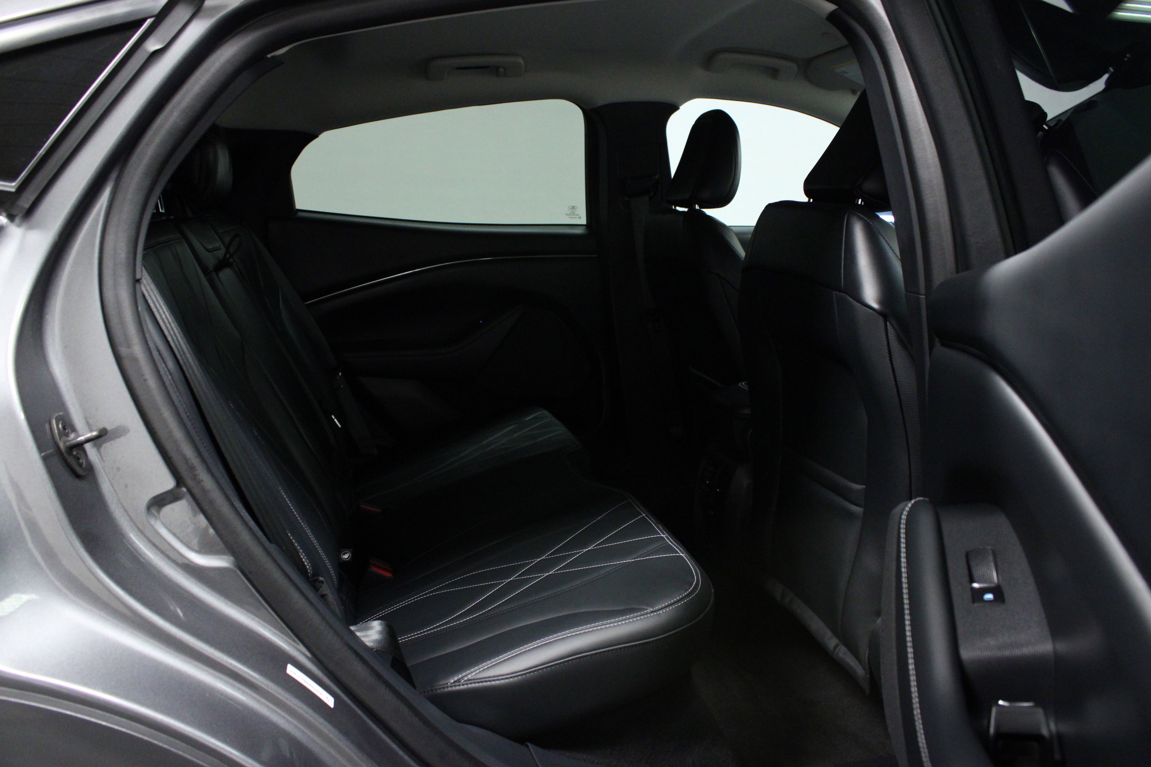 Used 2021 Ford Mustang Mach-E Select image 15