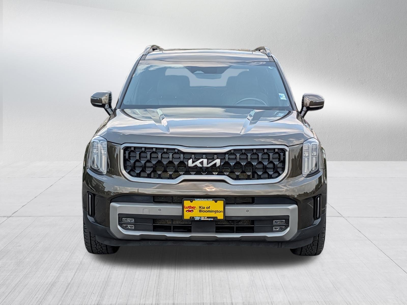 Certified 2023 Kia Telluride SX X-Pro AWD/4WD image 2