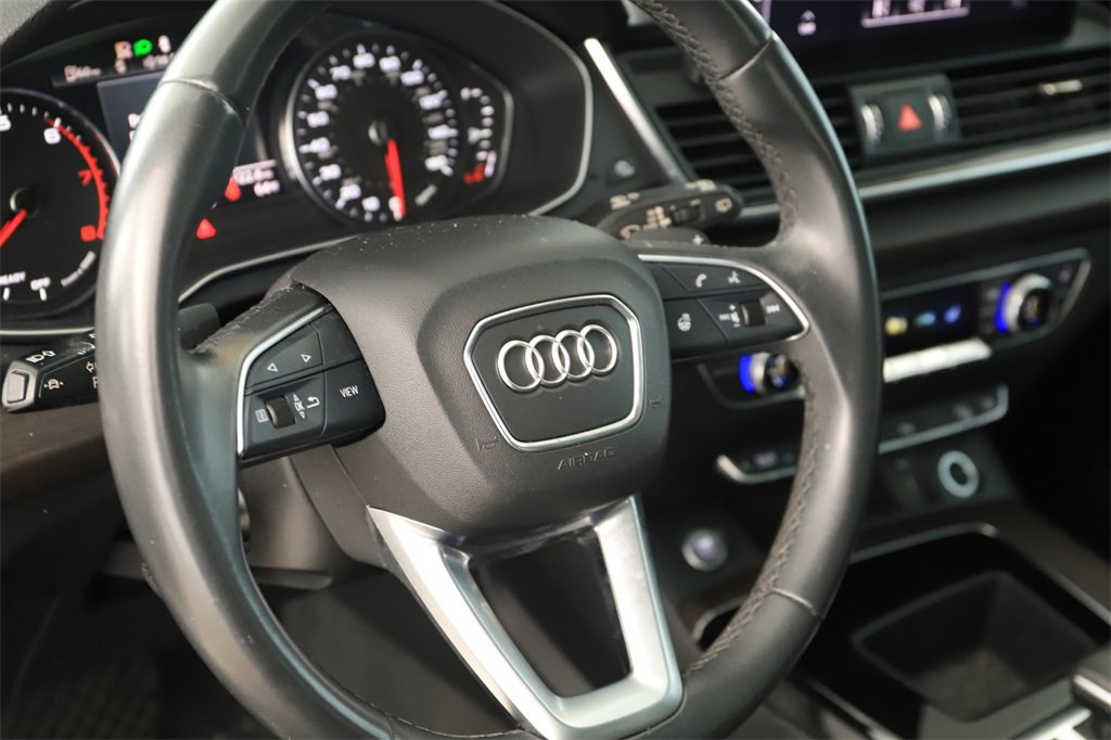 Used 2021 Audi Q5 2.0T Premium w/ Convenience Package image 16