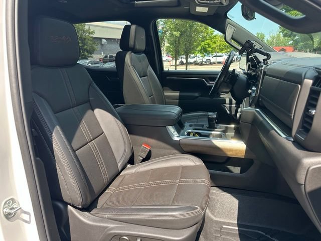 Certified 2025 Chevrolet Silverado 1500 High Country w/ High Country Premium Package AWD/4WD image 34