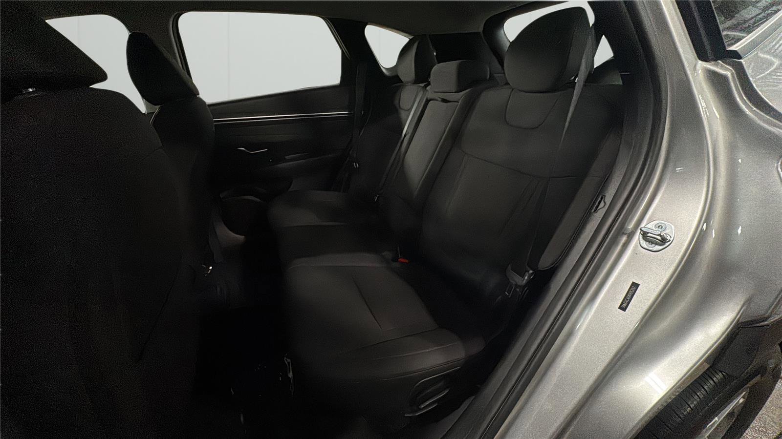 Used 2023 Hyundai Tucson SE AWD/4WD image 11