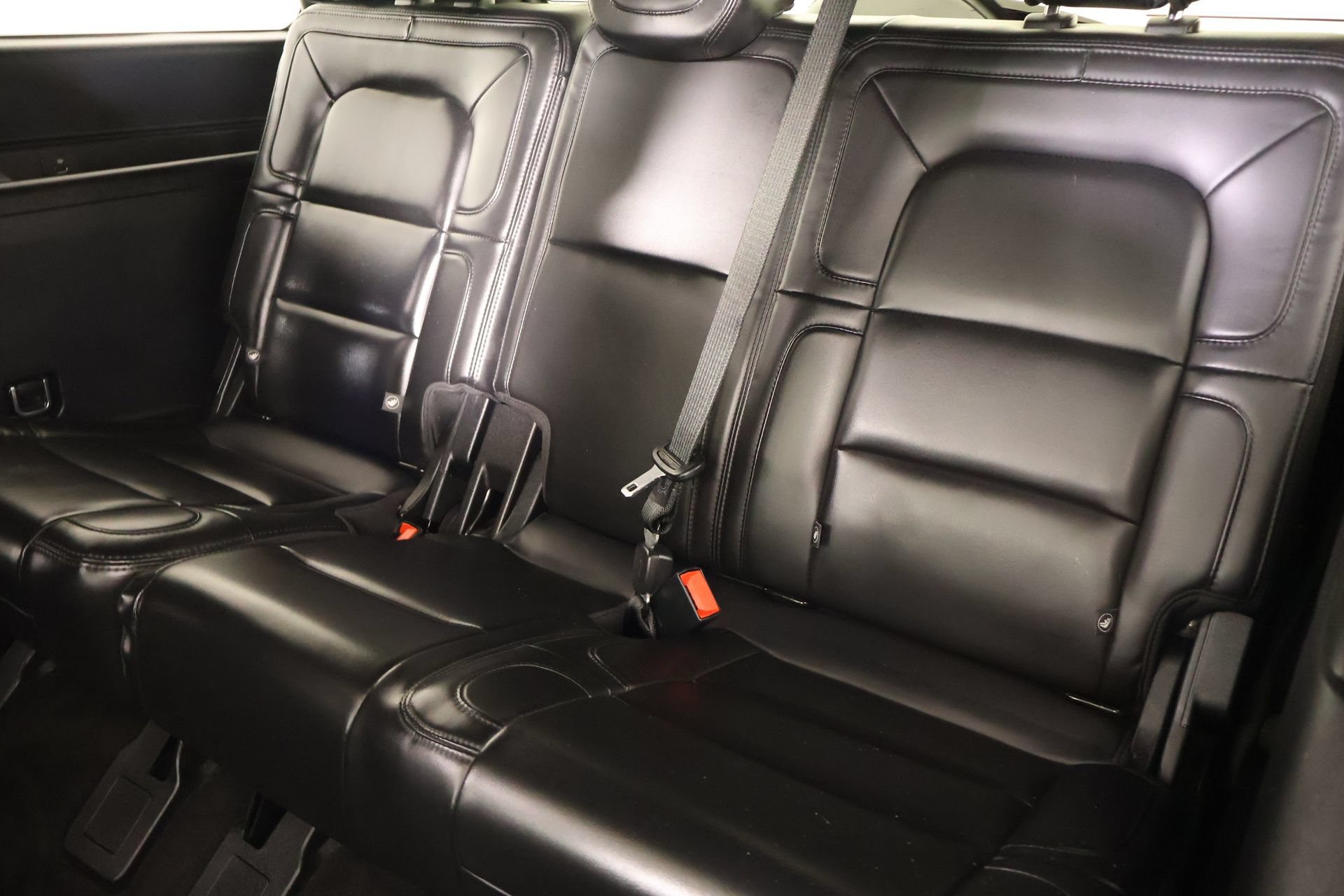 Used 2020 Lincoln Navigator Reserve w/ Equipment Group 208A Reserve RWD image 14