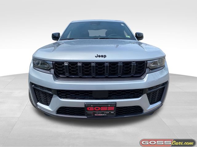 New 2026 Jeep Grand Cherokee Altitude AWD/4WD video 2