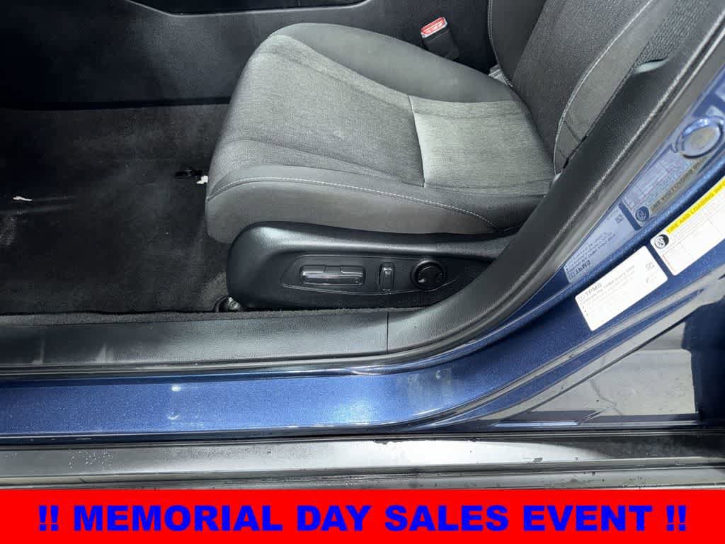 Used 2023 Honda Accord EX image 23