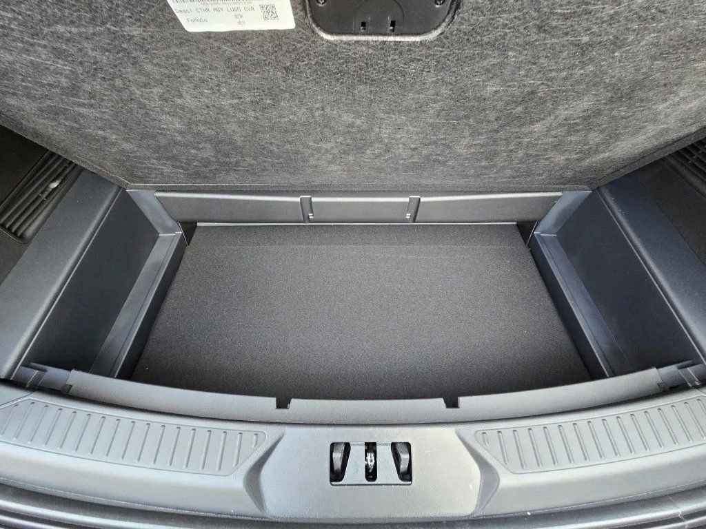 New 2026 Ford Explorer Active w/ Active Comfort Package image 33