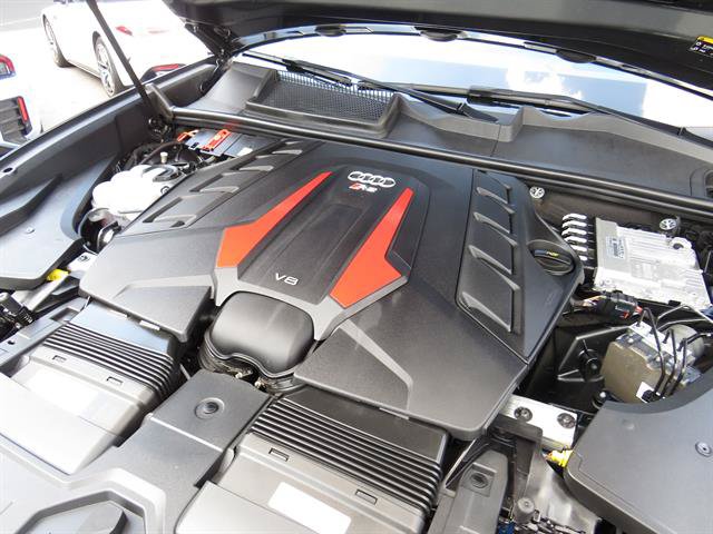 Used 2022 Audi RS Q8 AWD/4WD image 7