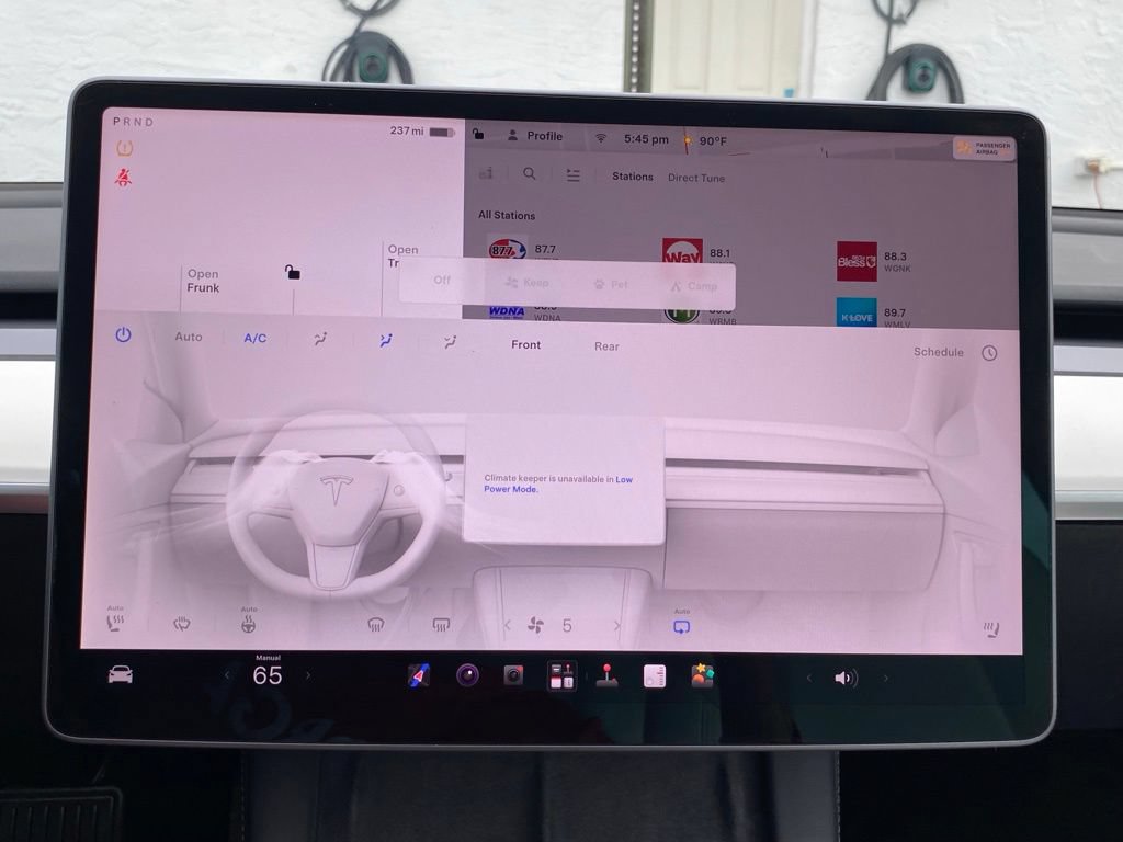 Used 2022 Tesla Model 3 Long Range AWD/4WD image 29
