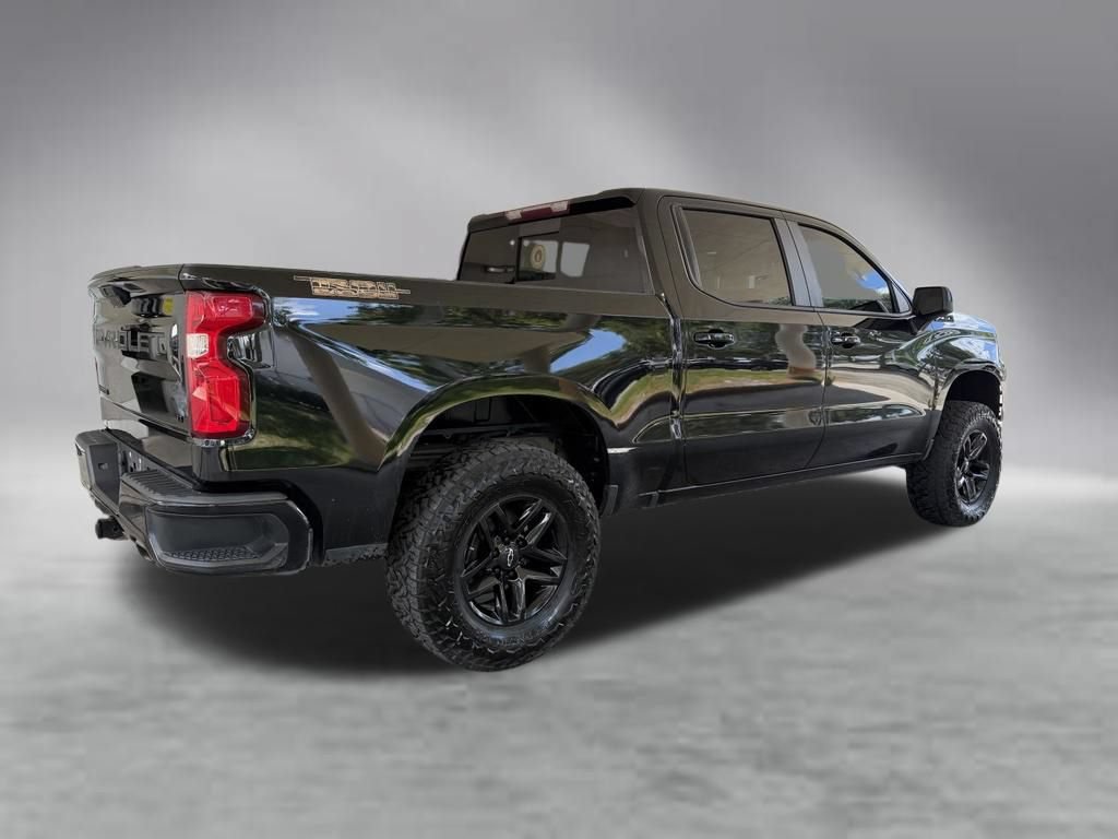 Used 2021 Chevrolet Silverado 1500 LT Trail Boss w/ Convenience Package II AWD/4WD image 3