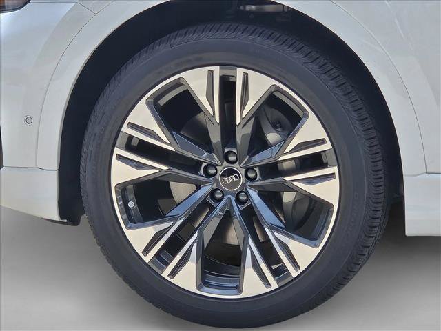 New 2026 Audi Q8 Premium Plus AWD/4WD image 9