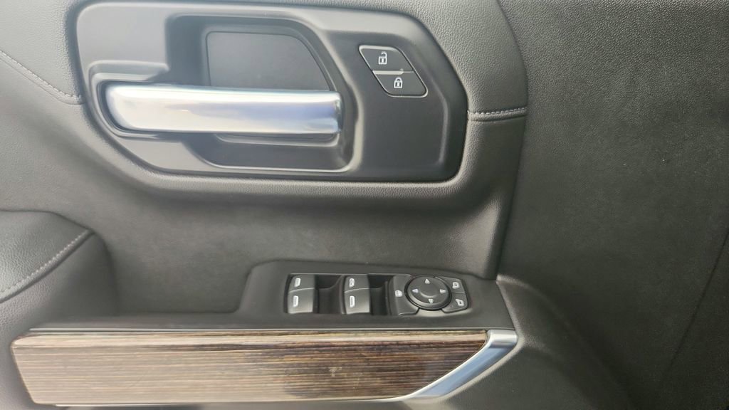 Used 2021 GMC Sierra 1500 Elevation image 23