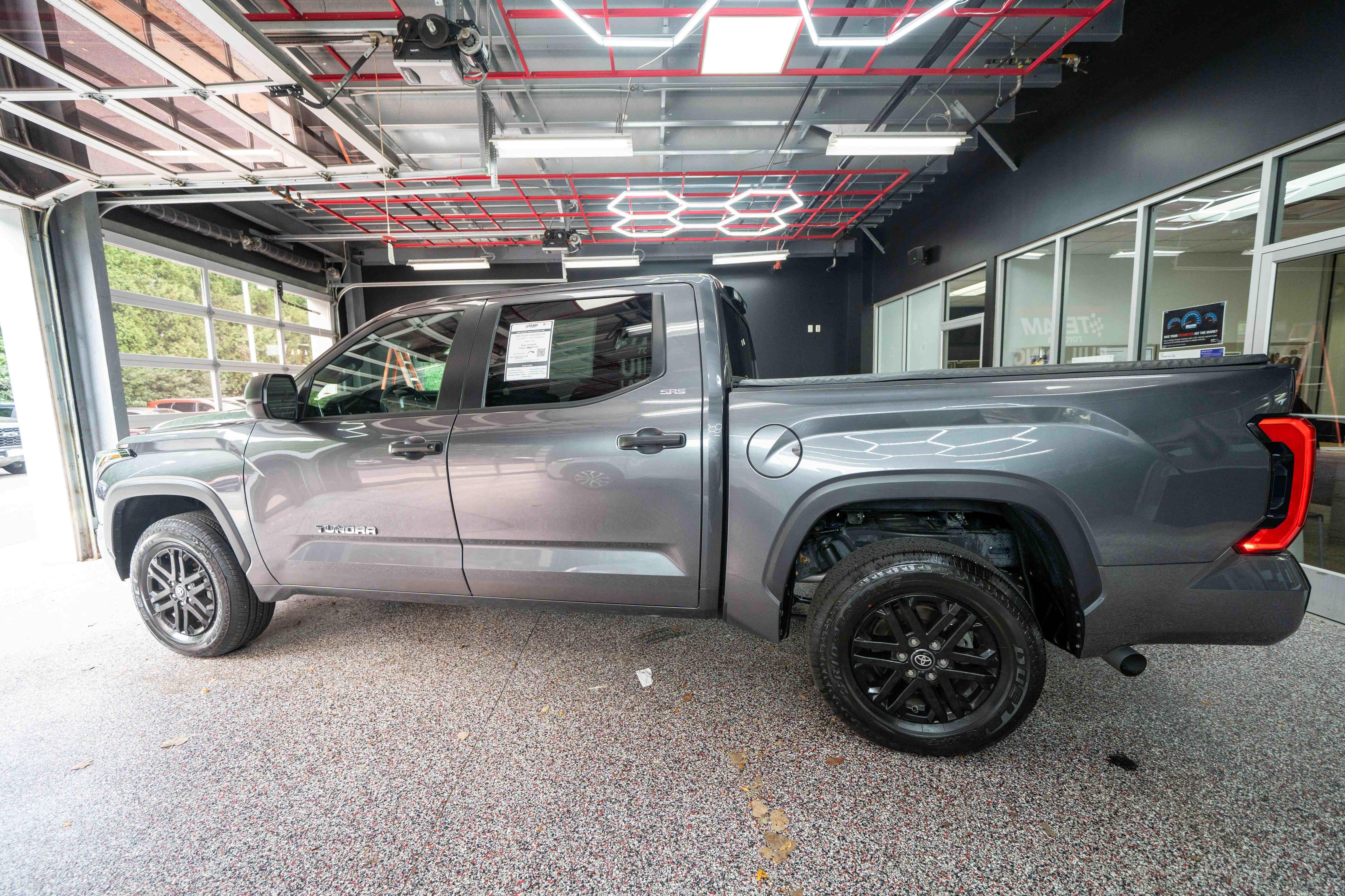 Used 2025 Toyota Tundra SR5 AWD/4WD image 2