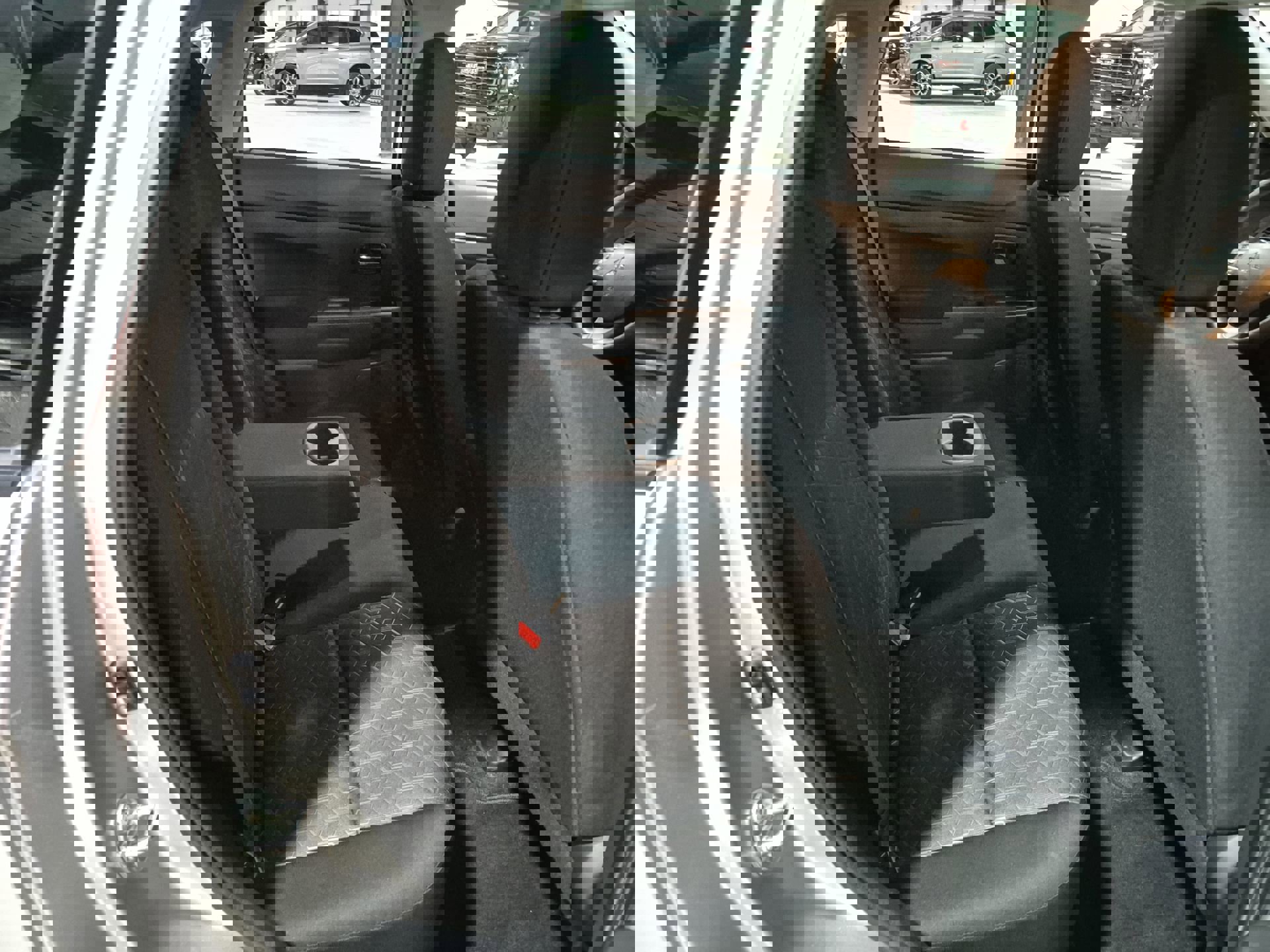 Used 2025 Mitsubishi Outlander Sport ES image 24