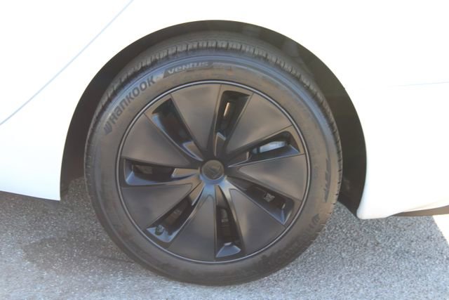 Used 2025 Tesla Model 3 Long Range image 7