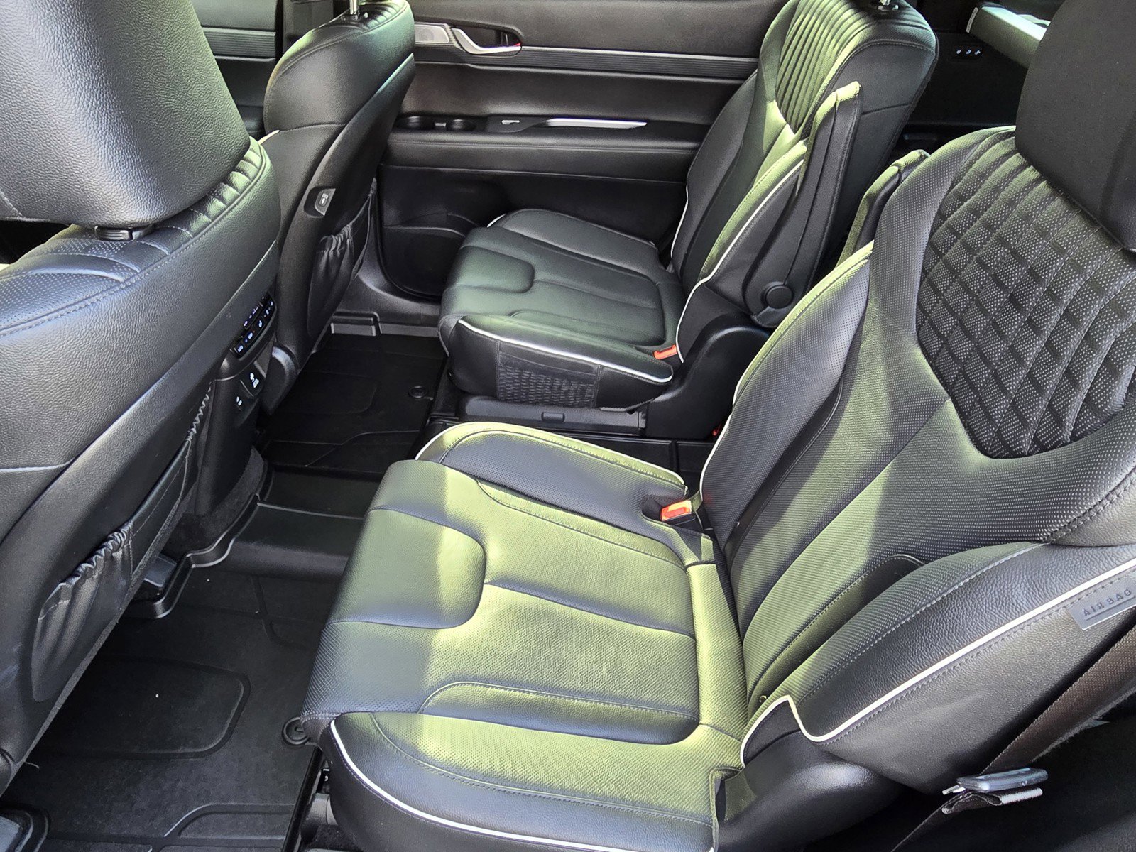 Certified 2024 Hyundai Palisade Limited image 16