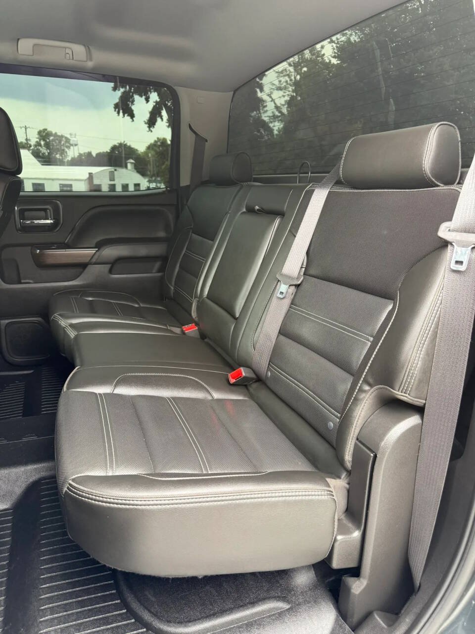 Used 2019 GMC Sierra 2500 Denali w/ Duramax Plus Package AWD/4WD image 22