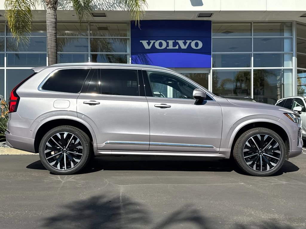 New 2026 Volvo XC90 B6 Plus w/ Protection Package Premier image 6