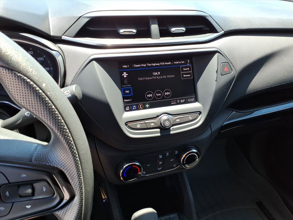 Used 2023 Chevrolet TrailBlazer LT FWD image 26