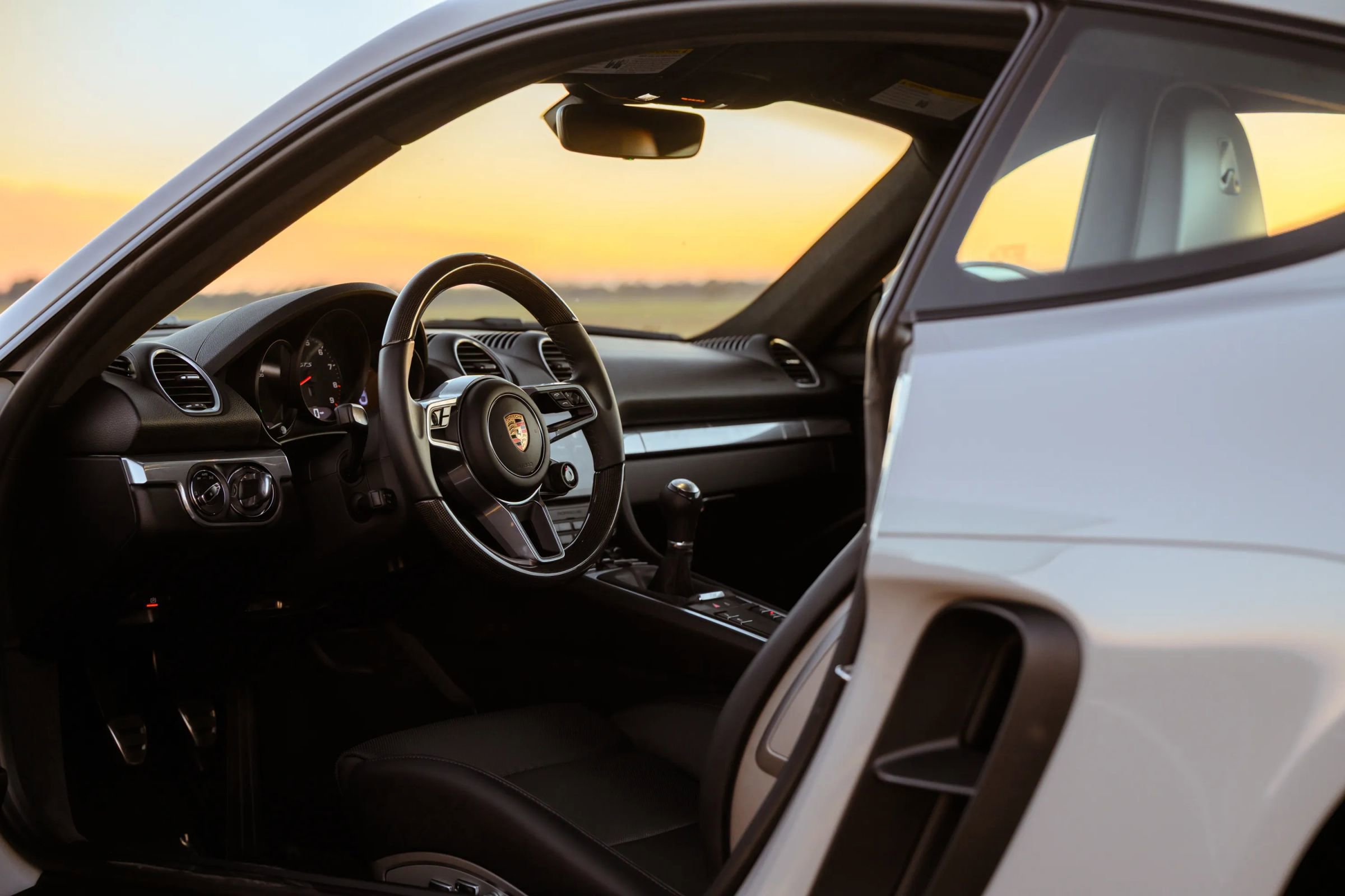 Used 2024 Porsche 718 Cayman GT4 image 20